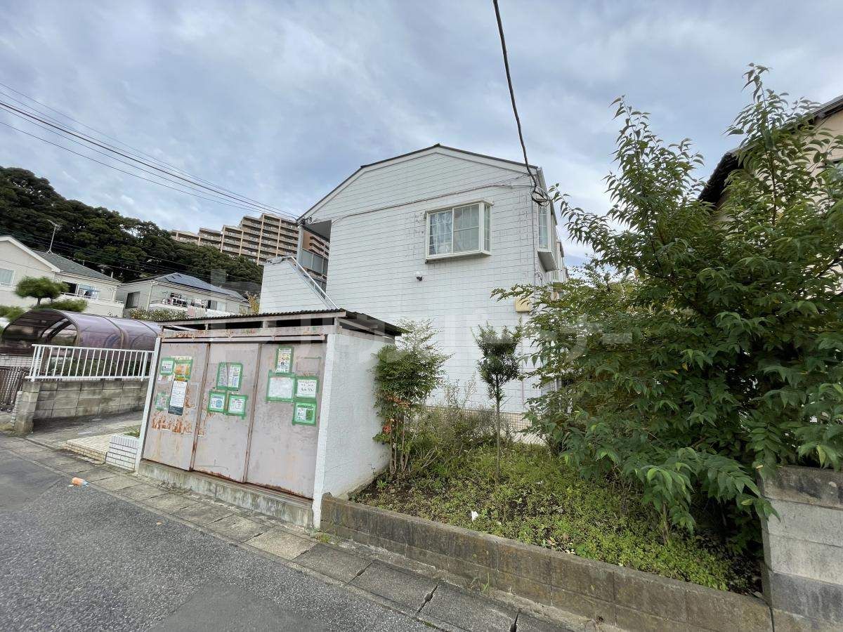 松戸市二ツ木の賃貸アパートの外観