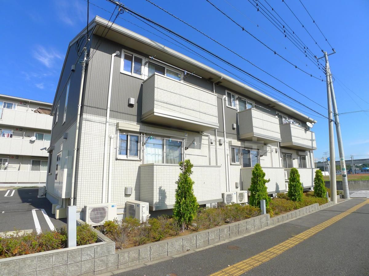 柏市小青田３丁目の賃貸アパートの外観