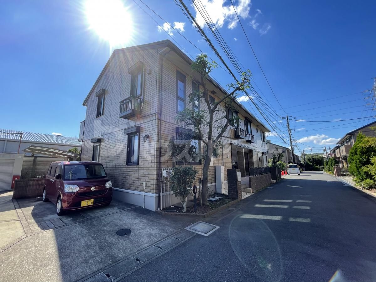 流山市駒木の賃貸アパートの外観