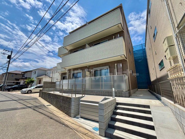 柏市船戸１丁目の賃貸アパートの外観