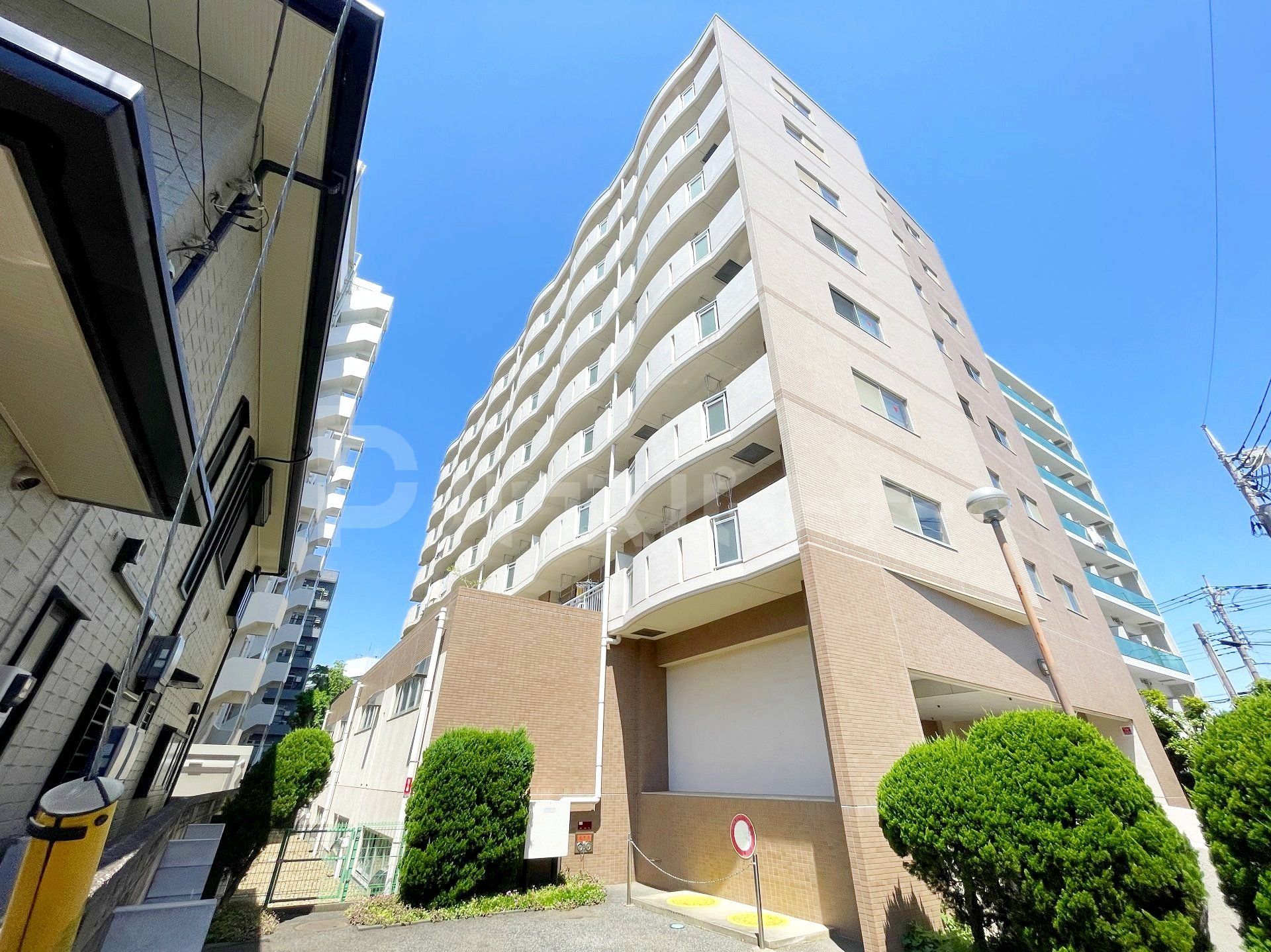 柏市柏３丁目の賃貸マンションの外観