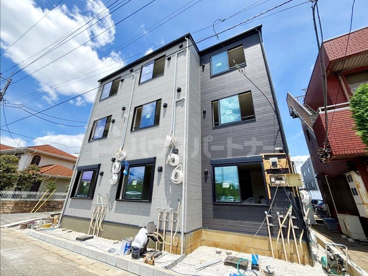 柏市明原４丁目の賃貸アパートの外観