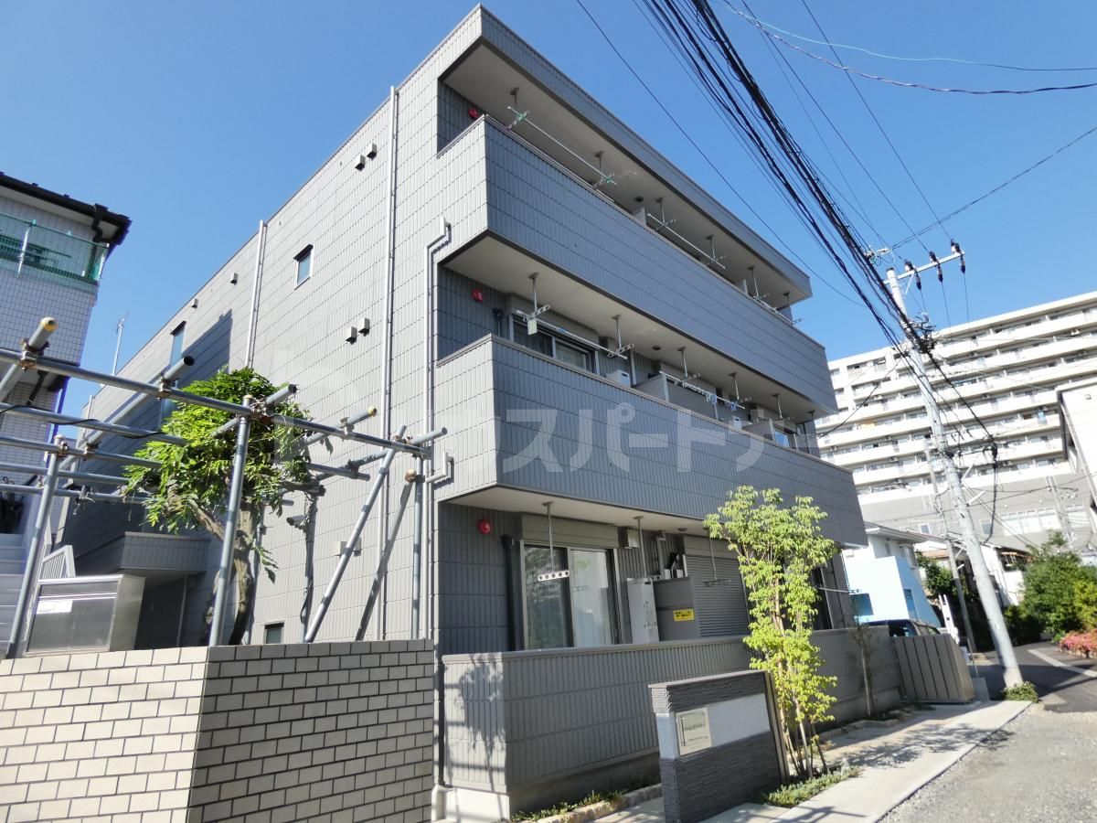 松戸市小金の賃貸マンションの外観