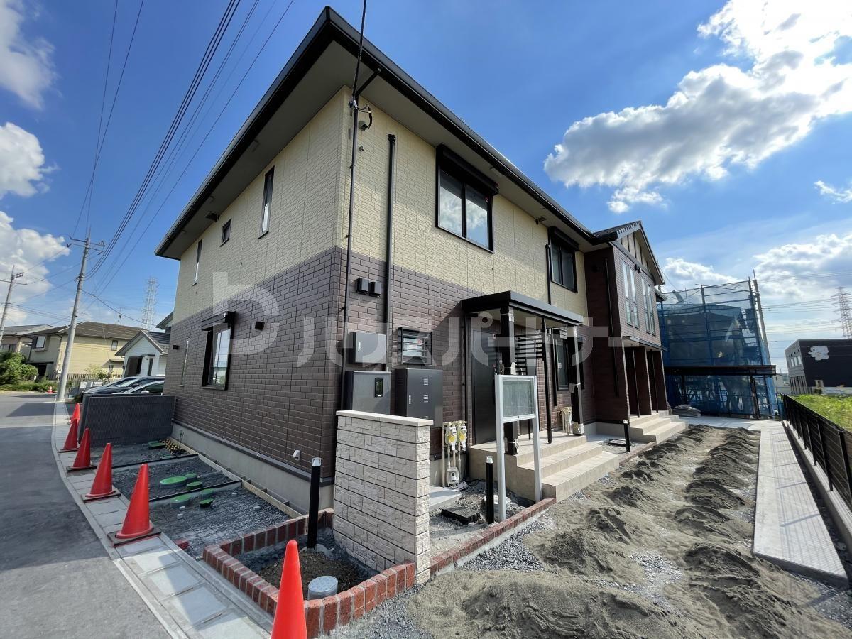 流山市市野谷の賃貸アパートの外観