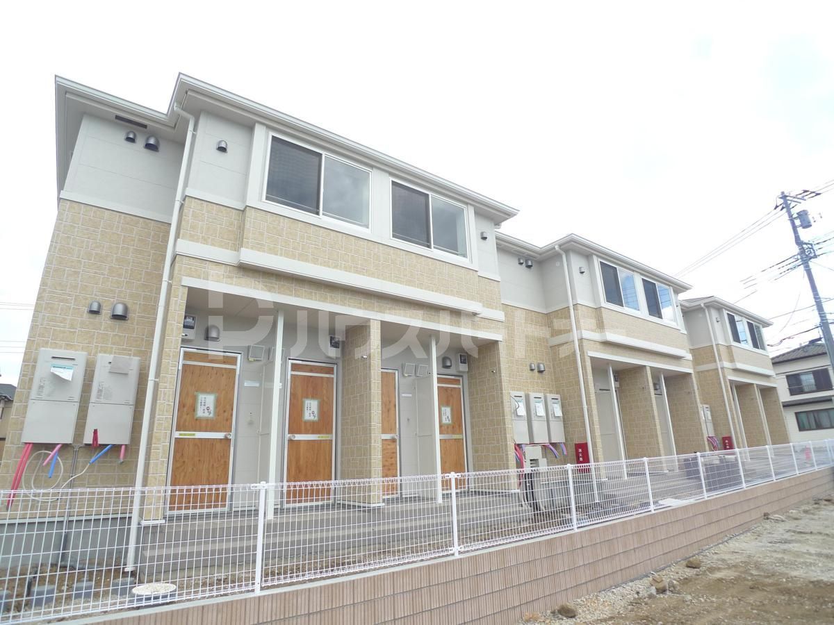 柏市逆井２丁目の賃貸アパートの外観