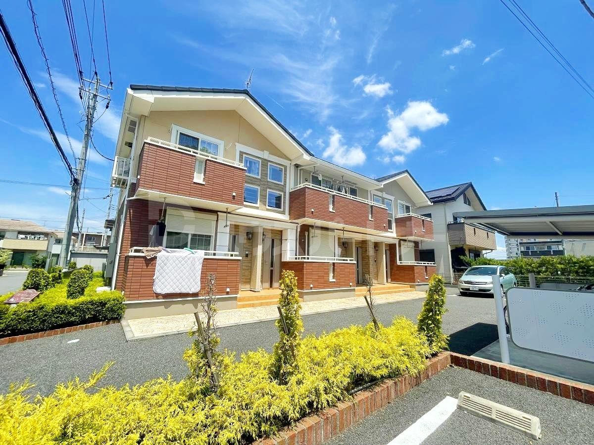 柏市小青田２丁目の賃貸アパートの外観
