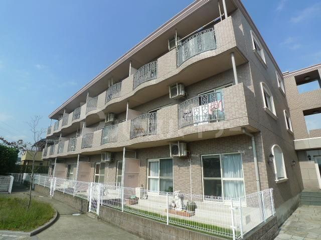 柏市酒井根２丁目の賃貸マンションの外観