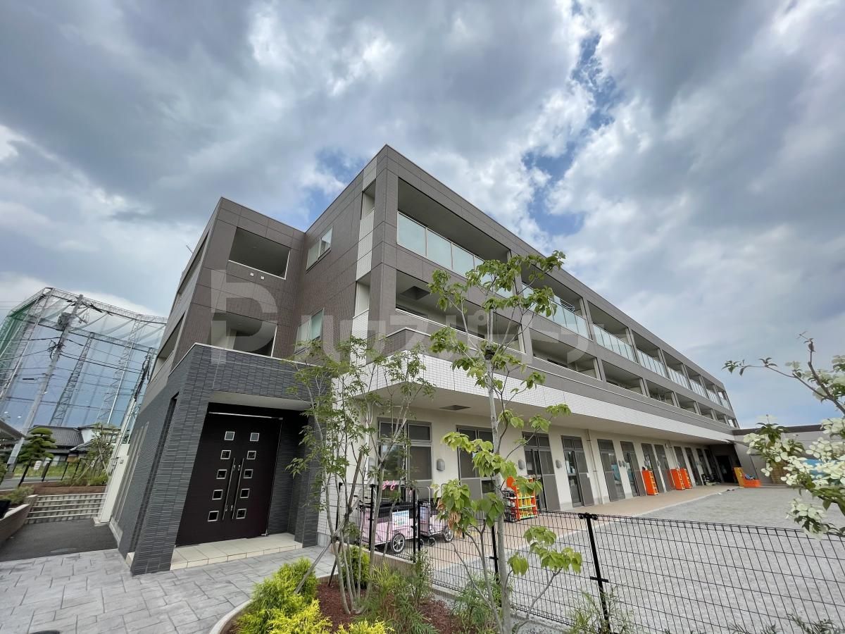流山市おおたかの森東３丁目の賃貸マンションの外観