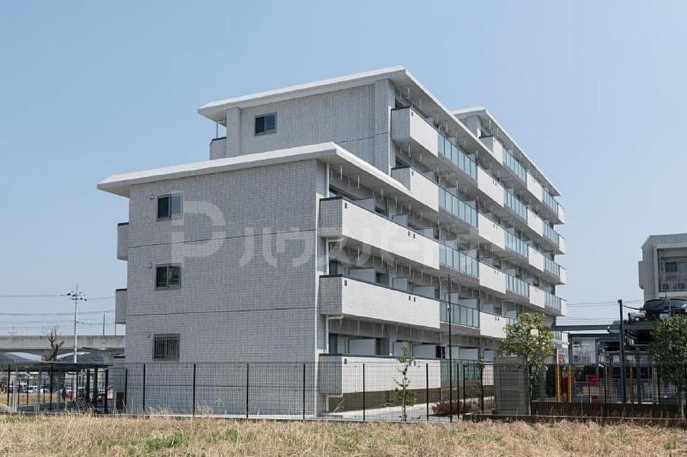 柏市小青田1丁目の賃貸マンションの外観 柏市小青田1丁目の賃貸マンションの外観