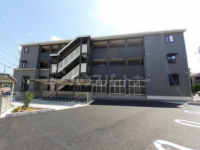 流山市おおたかの森西４丁目の賃貸アパートの外観