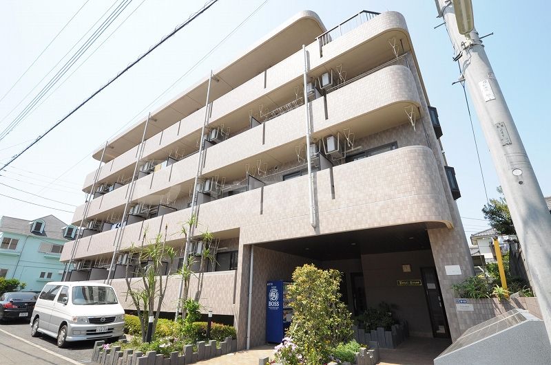 柏市あけぼの４丁目の賃貸マンションの外観