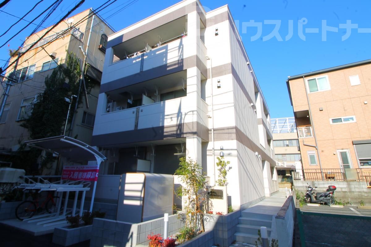 柏市東上町の賃貸マンションの外観