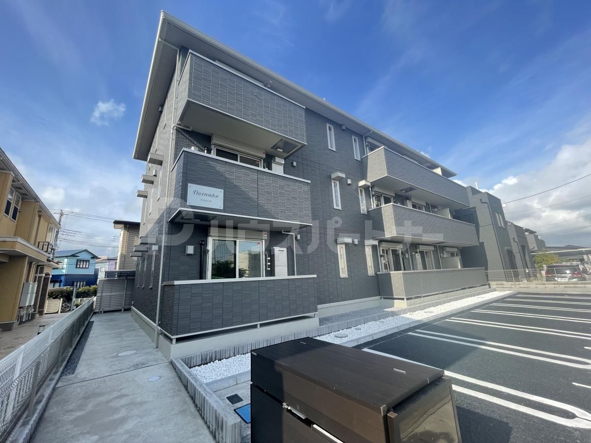 流山市南流山１０丁目の賃貸アパートの外観