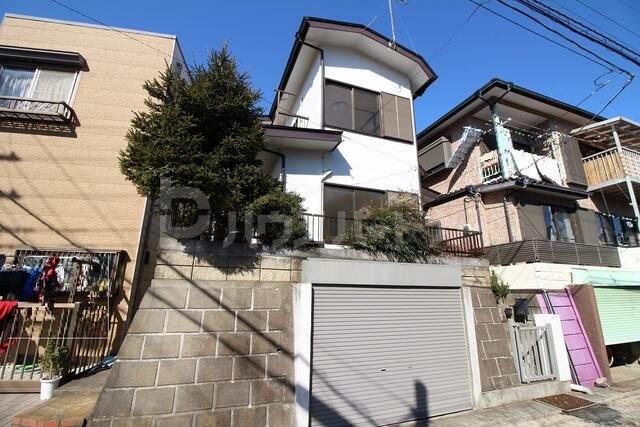 長崎一丁目戸建の外観