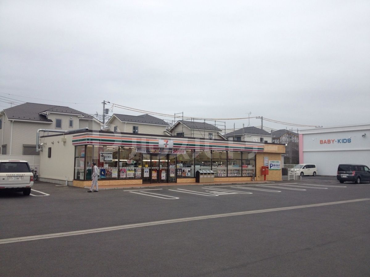 セブン-イレブン 流山野々下店 徒歩4分。 250m セブン-イレブン 流山野々下店 徒歩4分。 250m