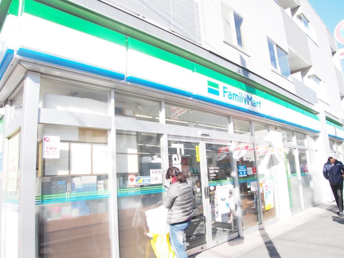 ファミリーマート西船四丁目店 560m ファミリーマート西船四丁目店 560m