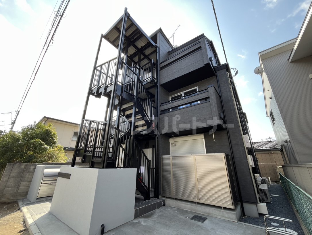 Ｇ　ＢＡＳＥ市川平田の外観