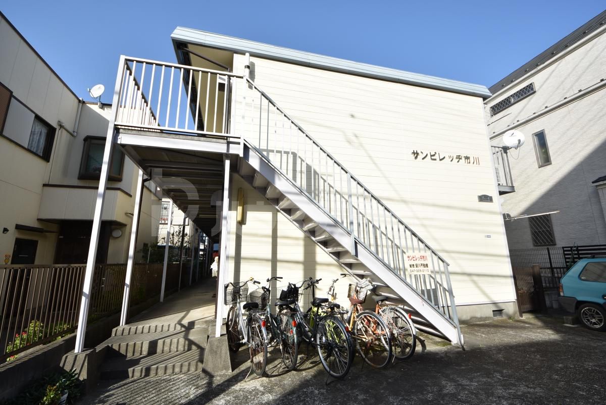 サンビレッジ市川の外観