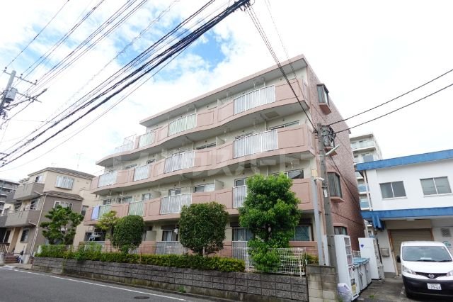 T's Court（ティーズコート）の外観