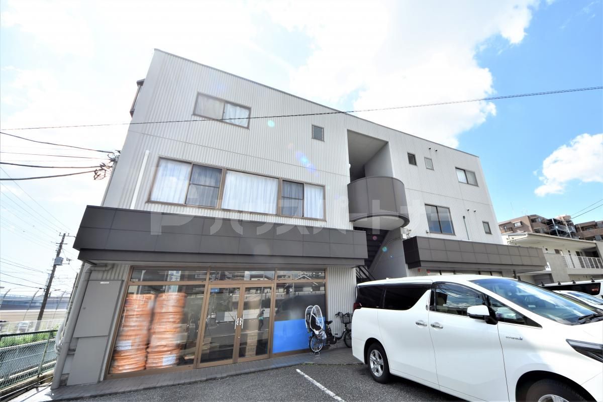富士ビルの外観