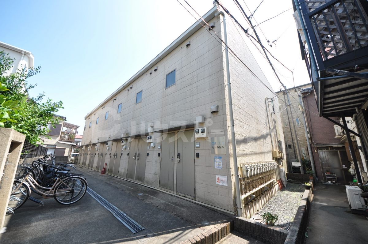 セレ西尾久の外観