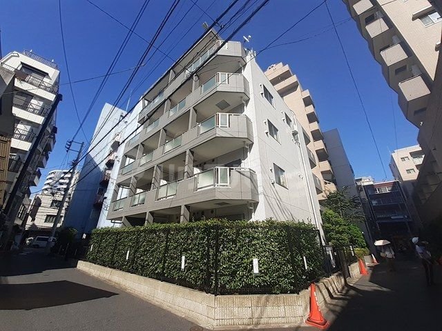 Supremeの外観