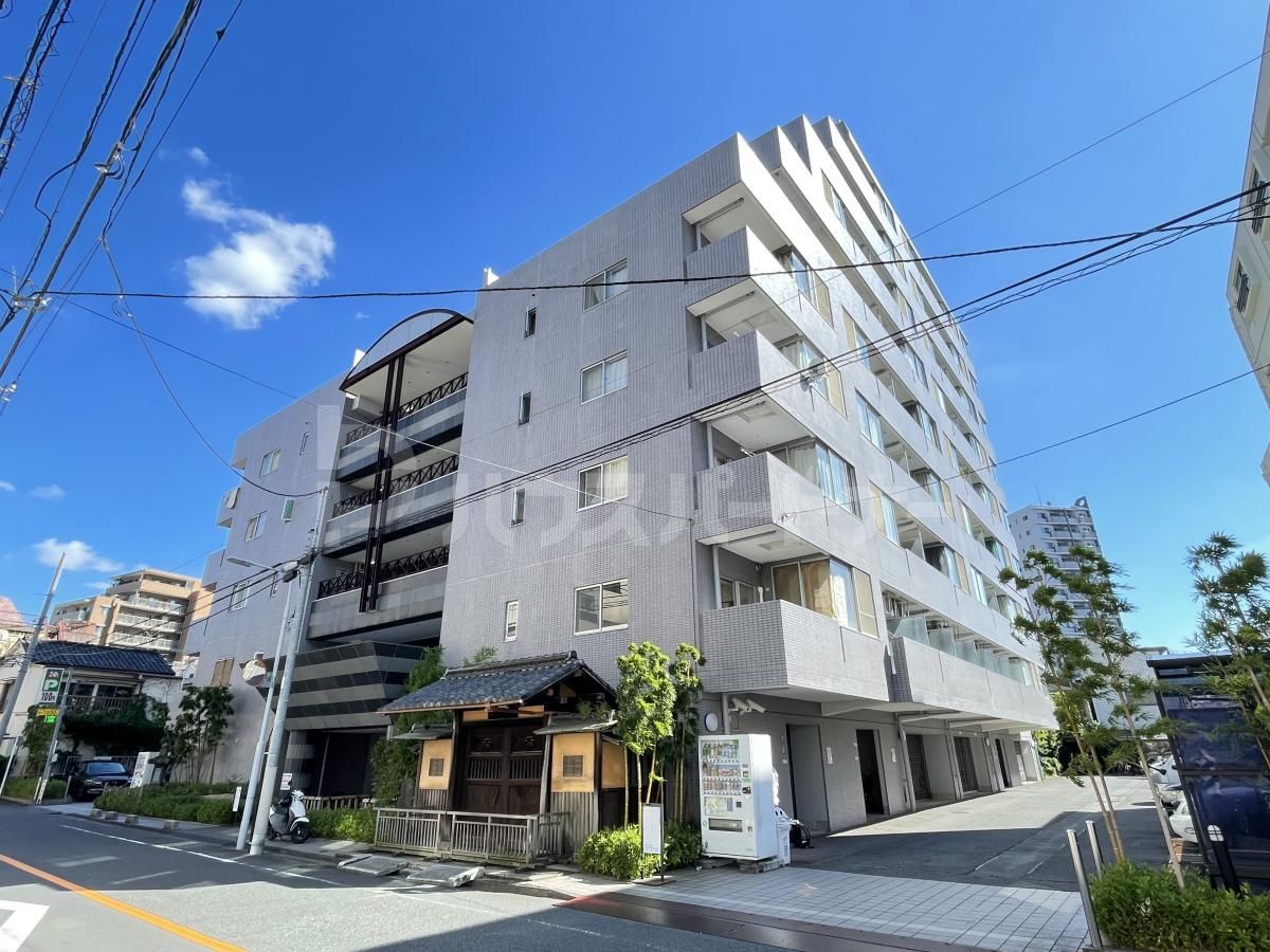 ラ・フォレ根岸の外観