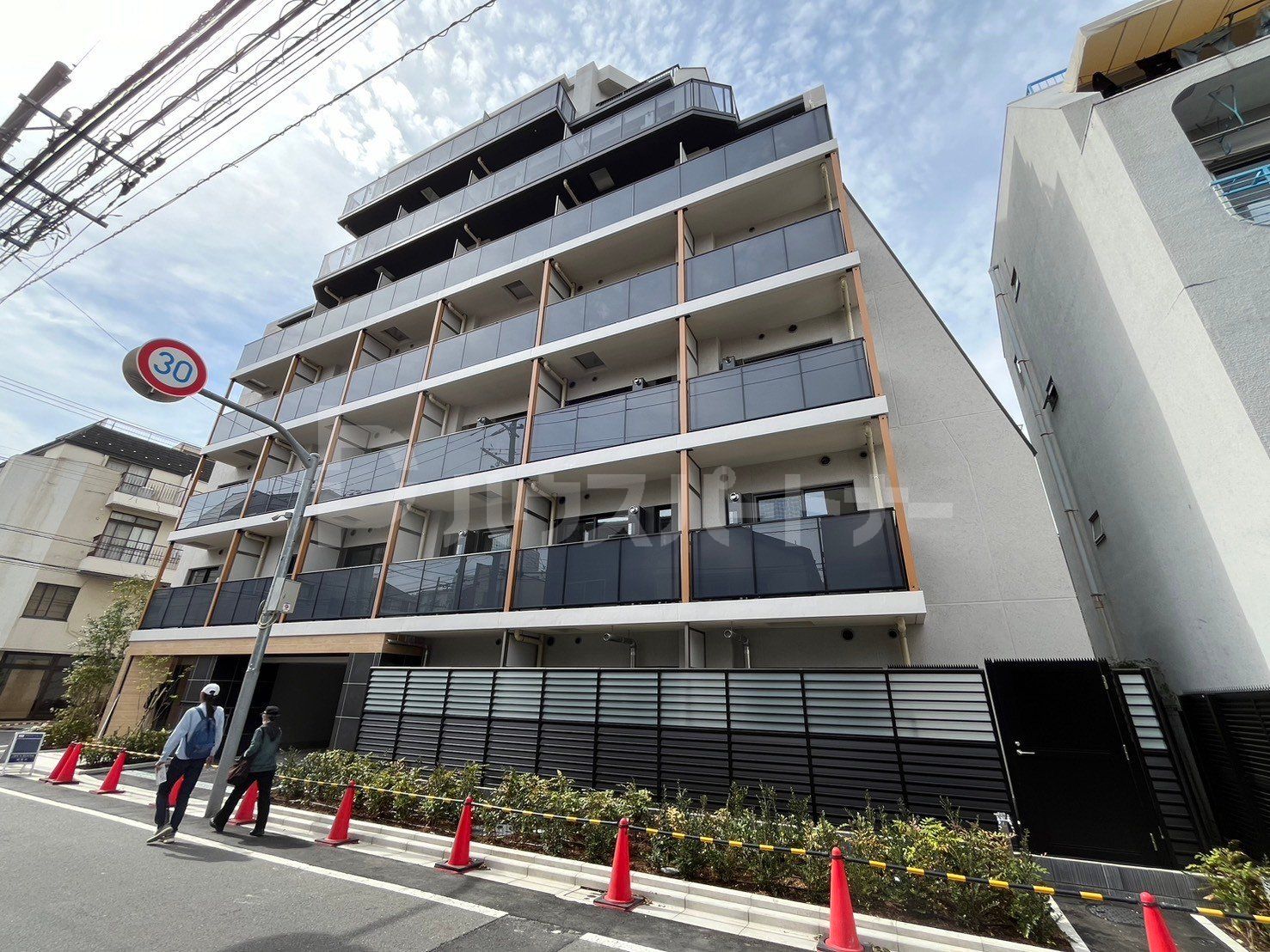 プラウドフラット西日暮里ディアージュの外観