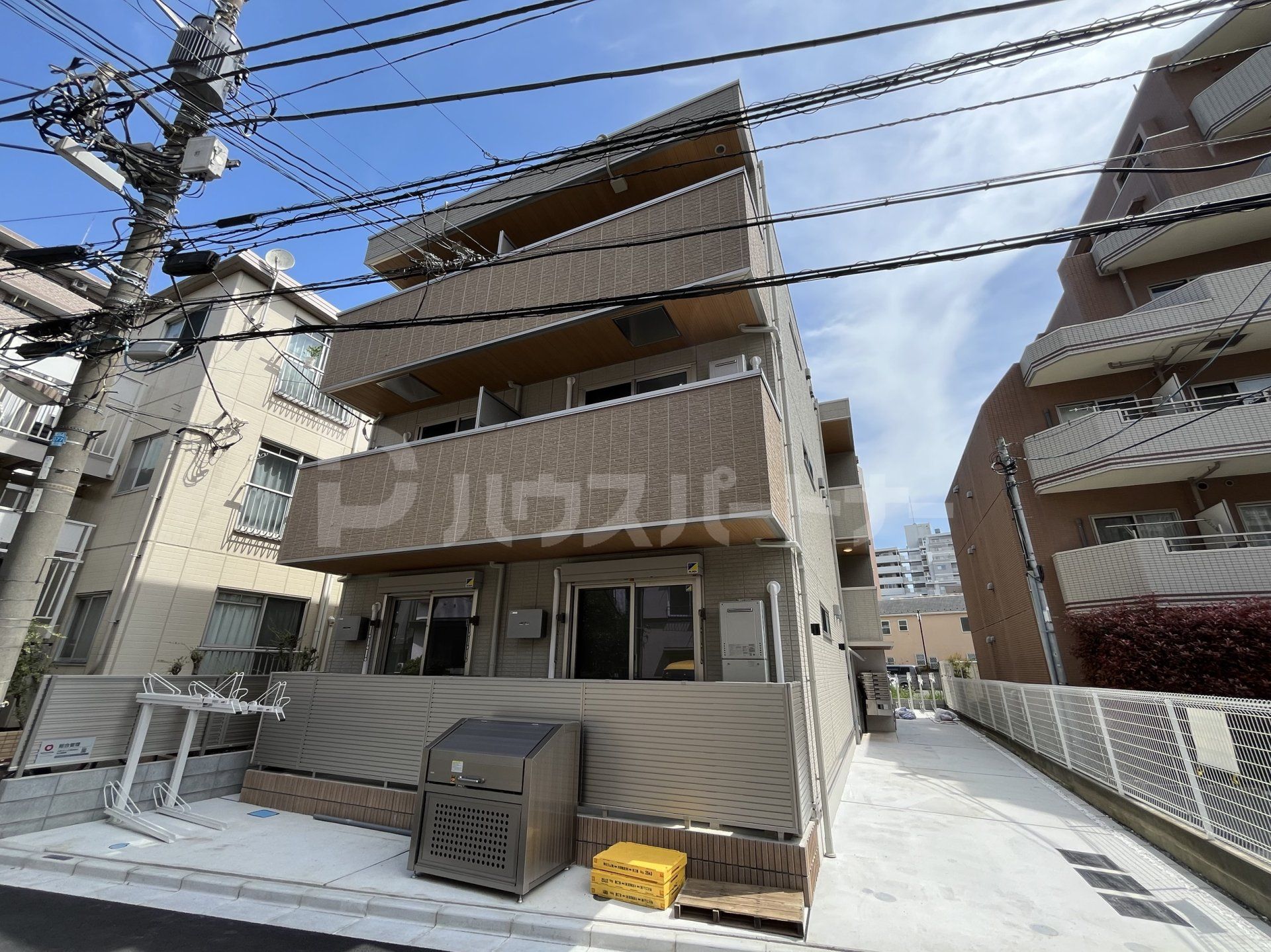 ウィンドテラス荒川の外観