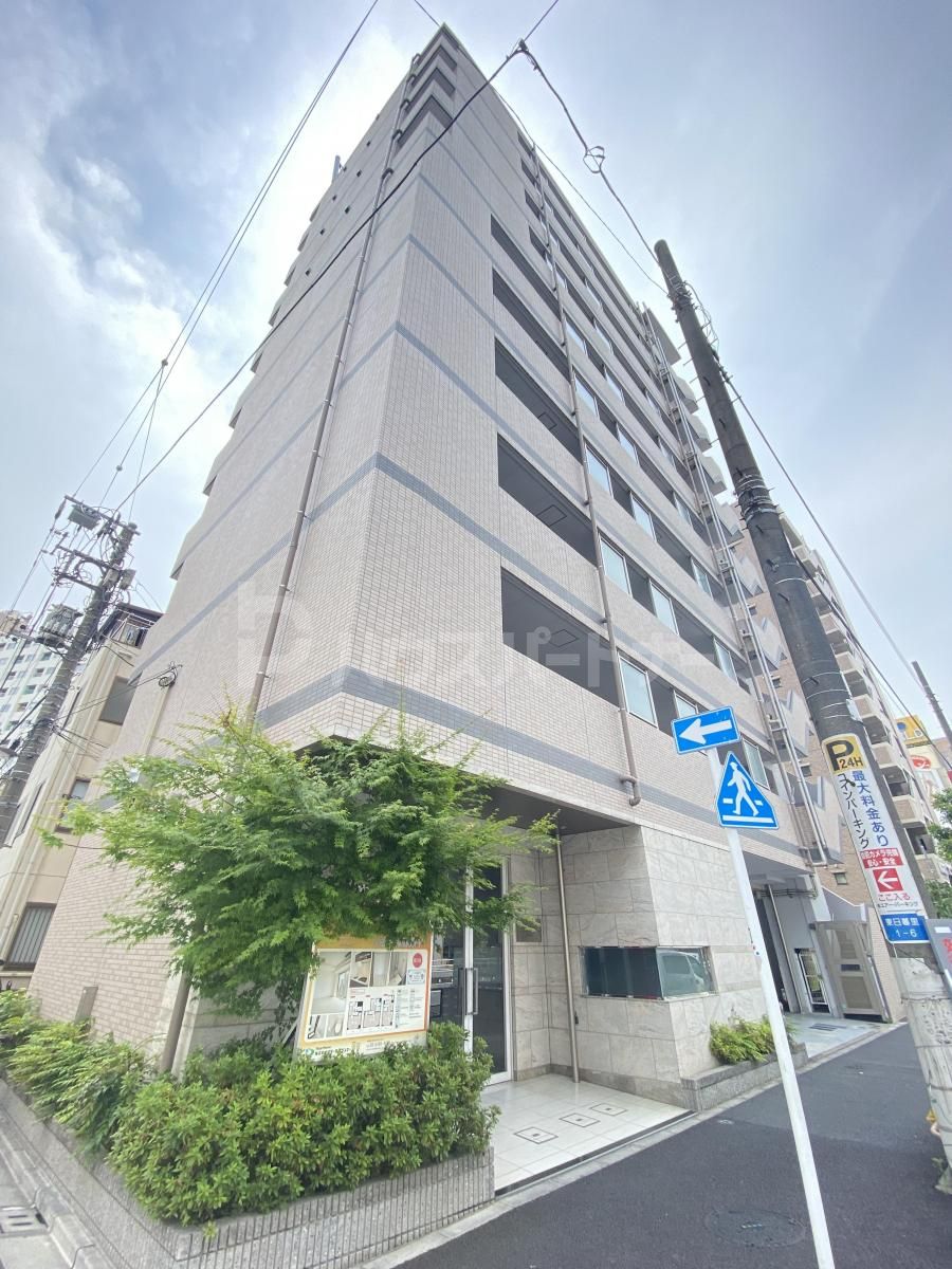 HY’s Stage Brillantの外観