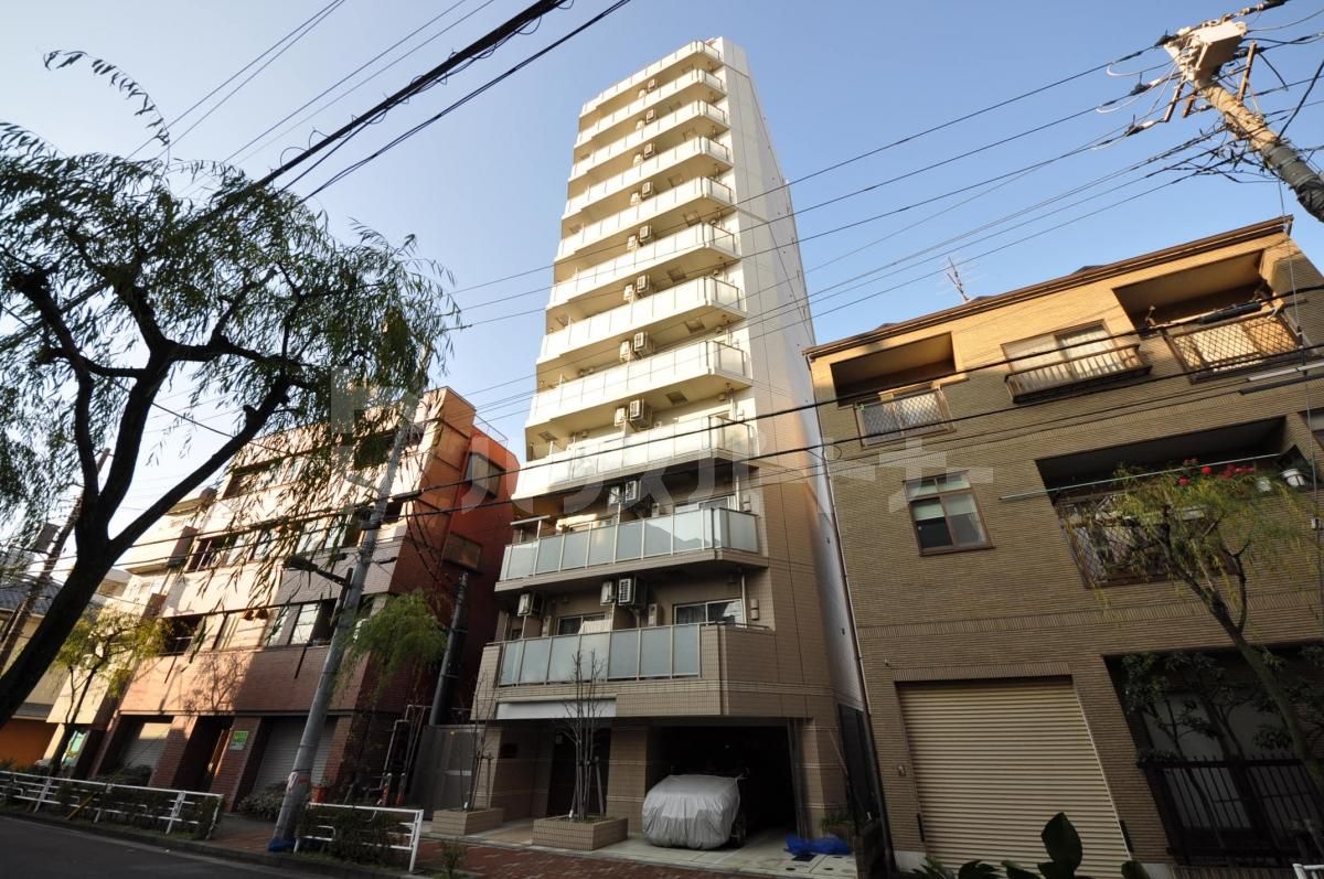 スプレスター上野根岸の外観