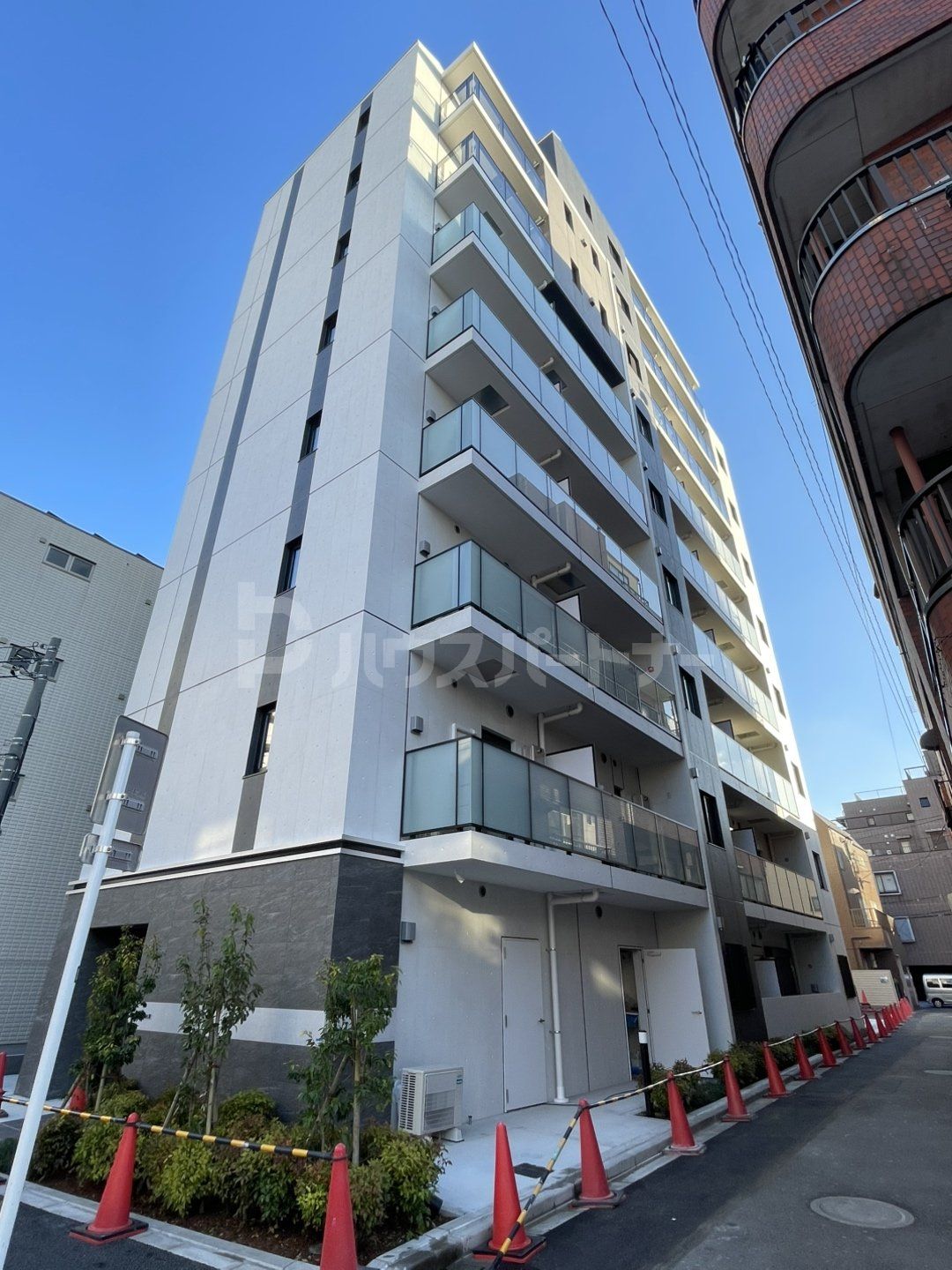 ドゥーエ日暮里IIIの外観