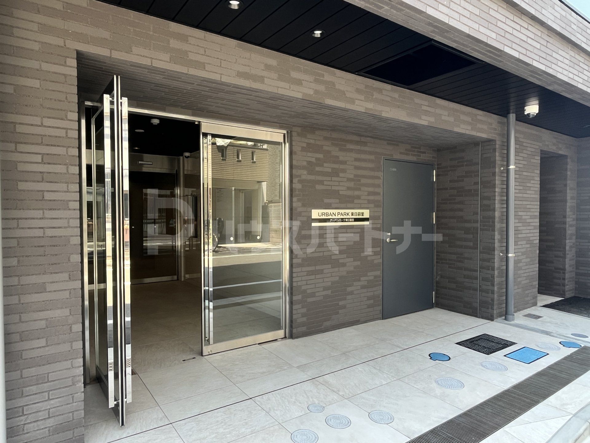 エントランス エントランス