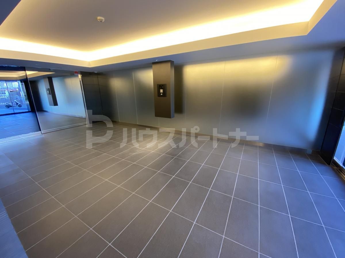 エントランス エントランス