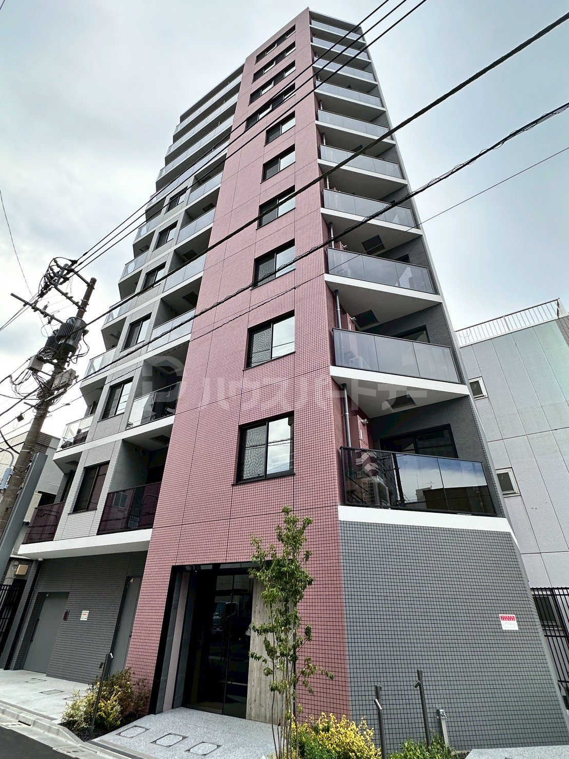 RELUXIA上野EASTの外観