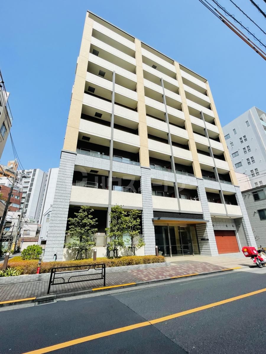 フォンターナ入谷の外観