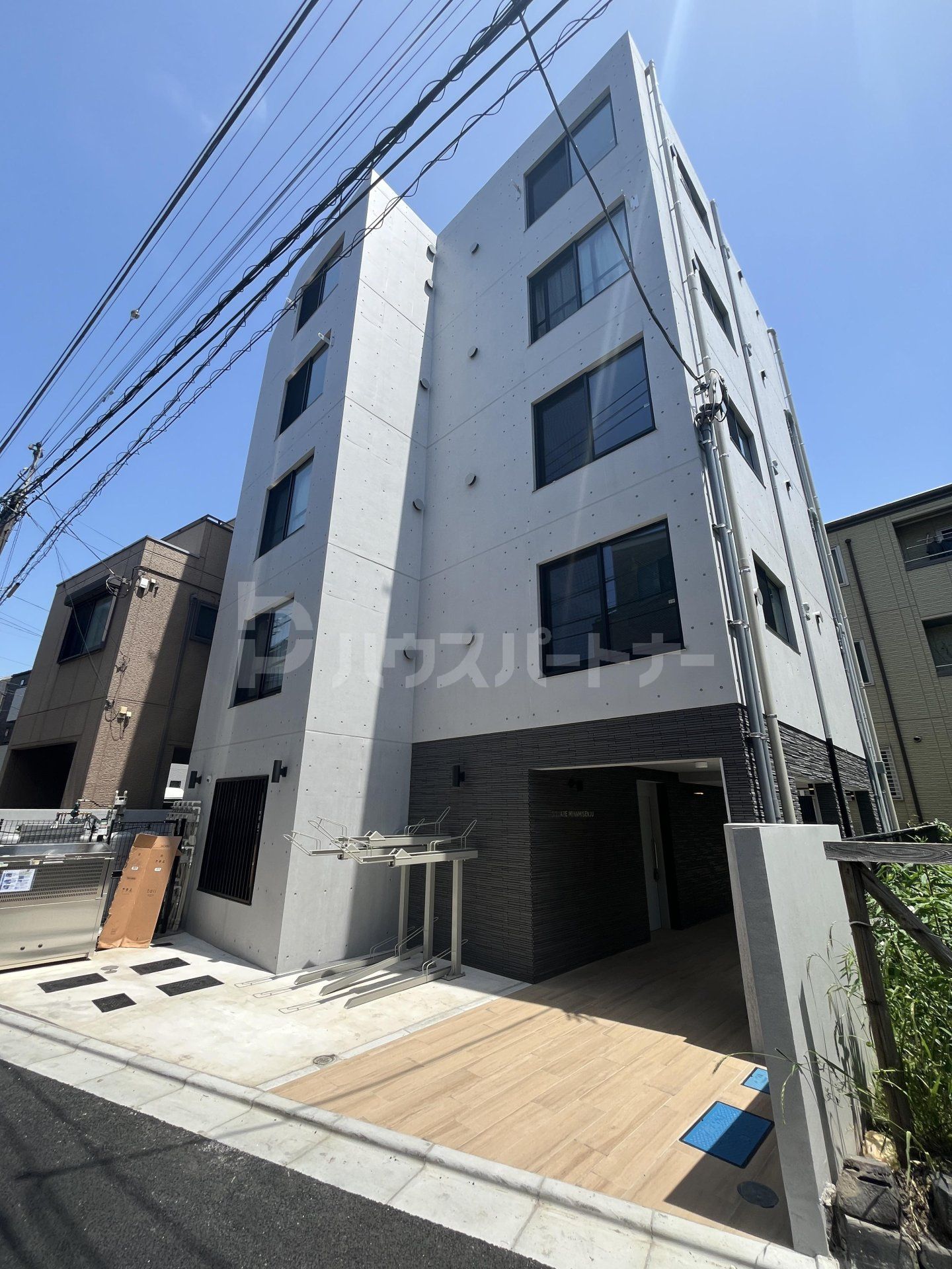 SQUARE南千住の外観