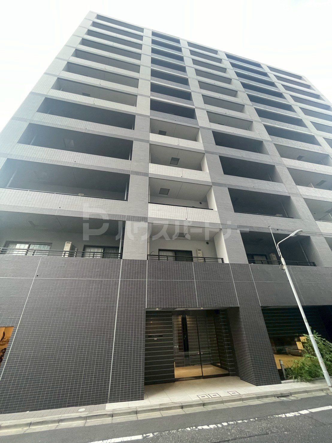 La　Douceur秋葉原の外観