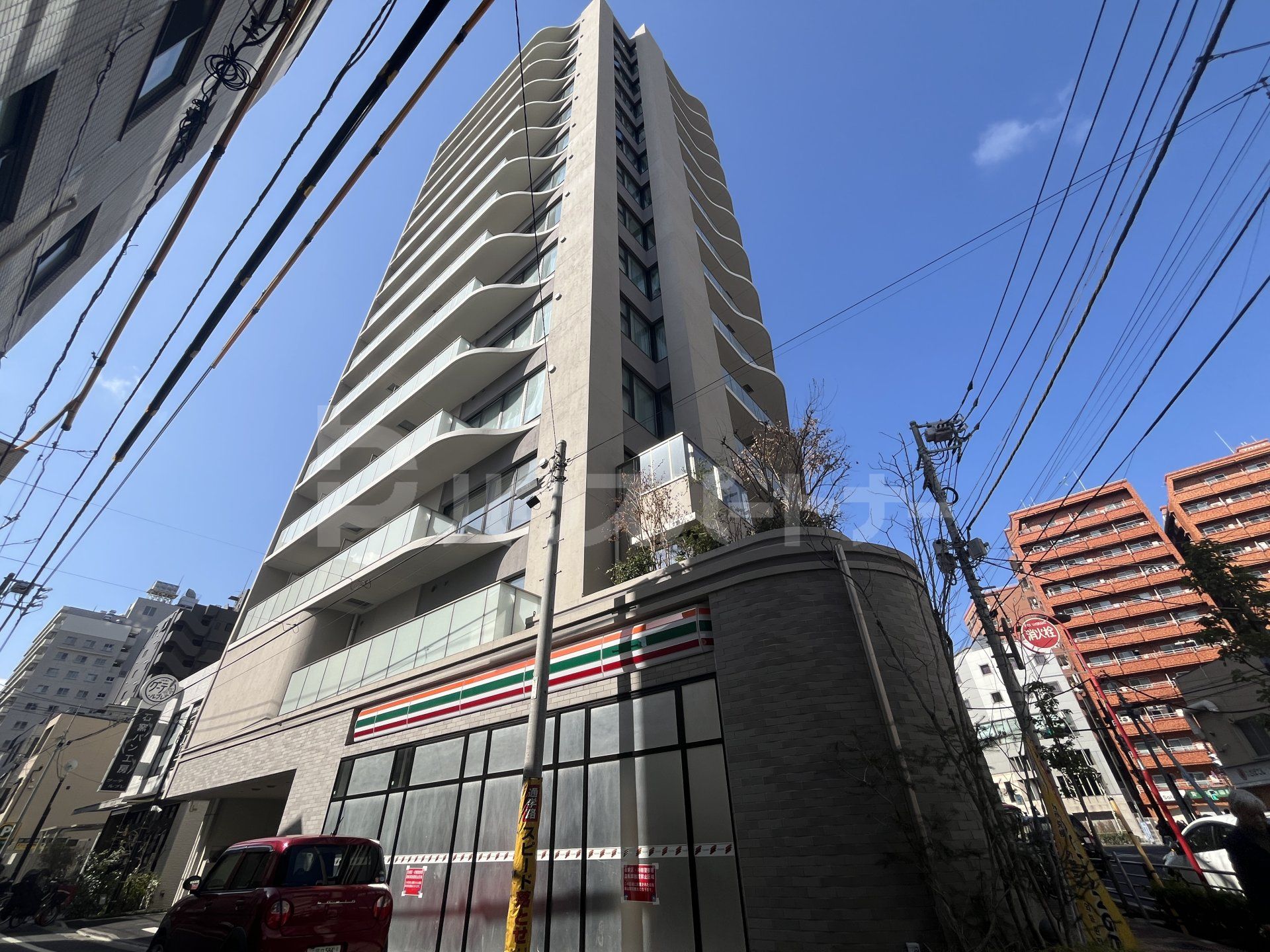 プライムメゾン入谷の外観