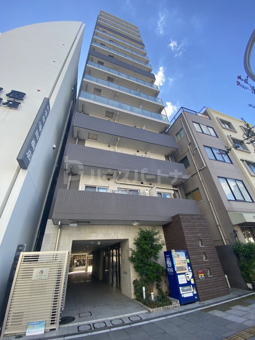 リバーレ浅草ウエストの外観