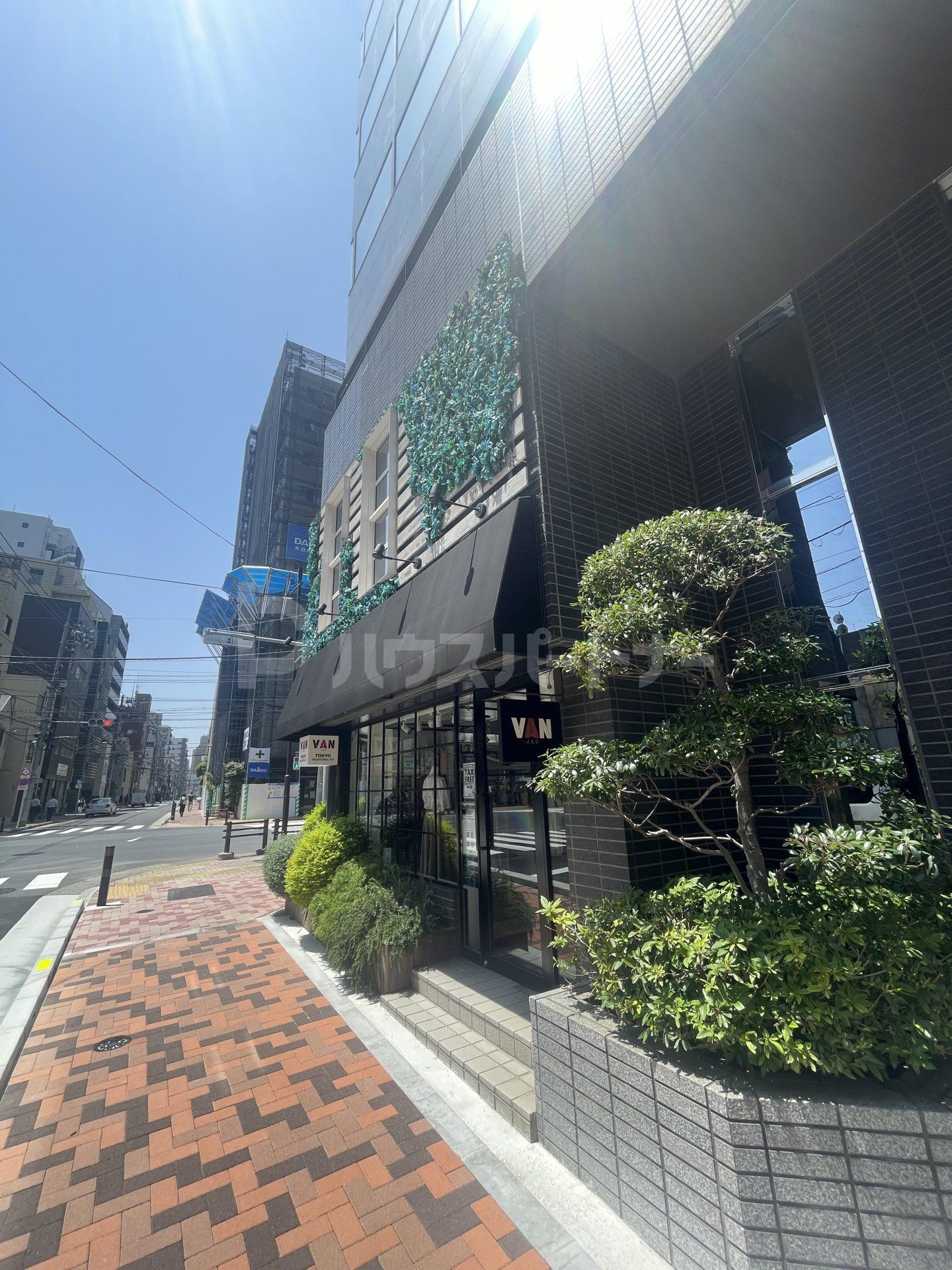 VAN蔵前 徒歩8分。 580m VAN蔵前 徒歩8分。 580m