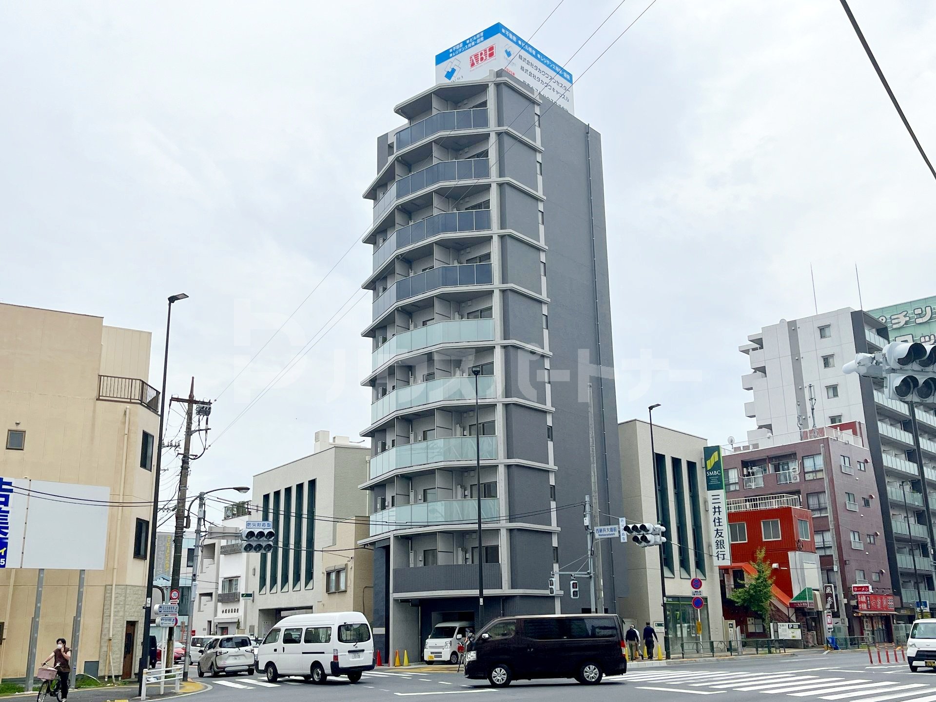 T-CASTLE西新井駅前の外観