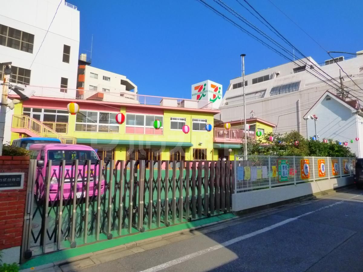 竹塚幼稚園 徒歩5分。 400m 竹塚幼稚園 徒歩5分。 400m