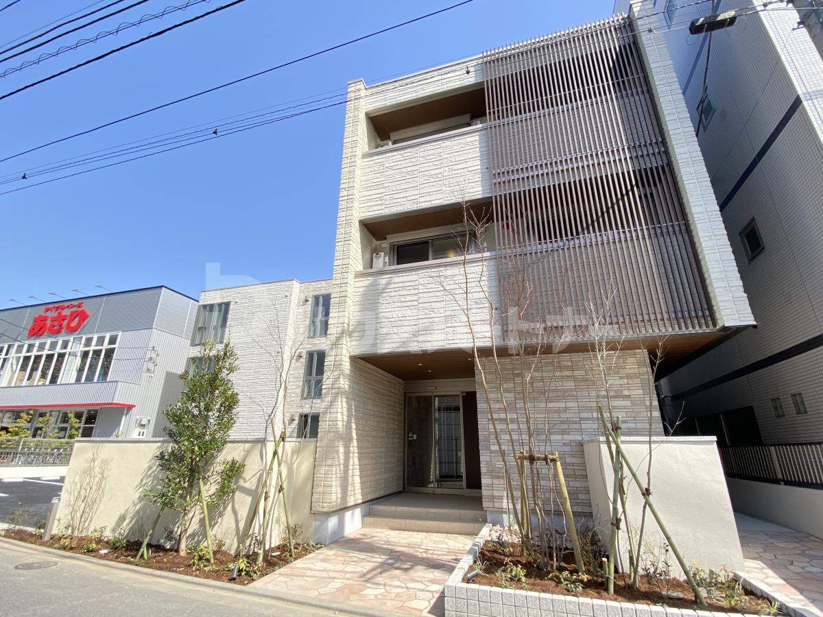 Ｓｅｒｄｉｎａの外観