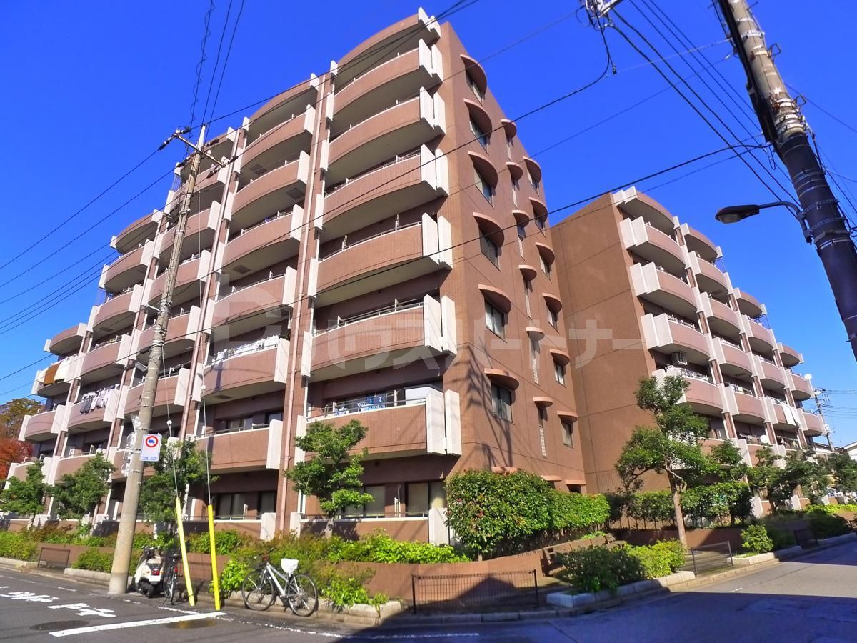フレールコート竹ノ塚の外観