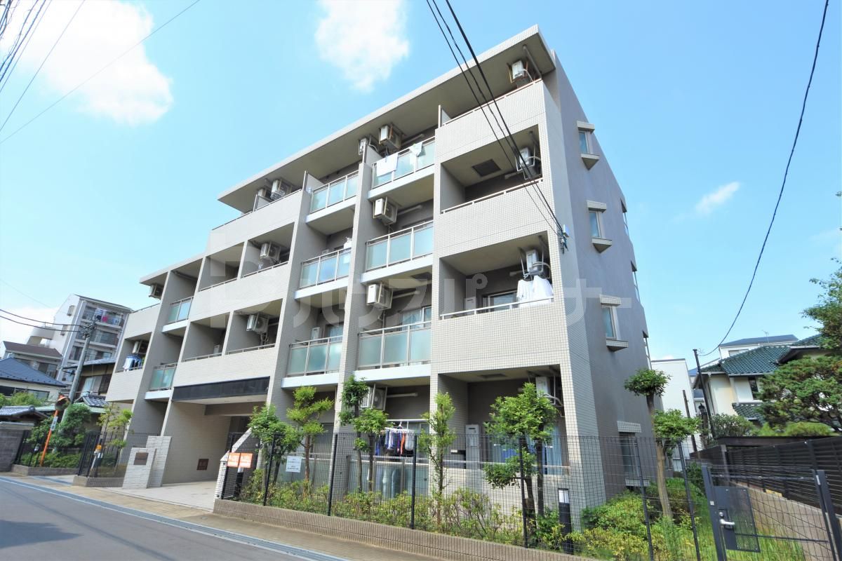 ヴィラ・ロクローの外観