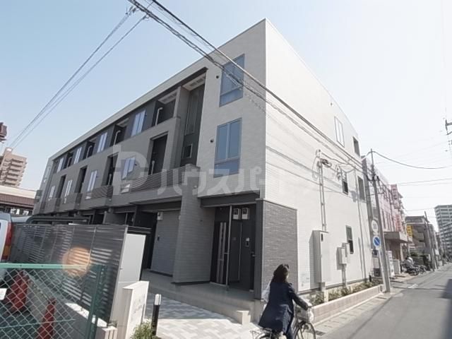 ふる～る本中山の外観