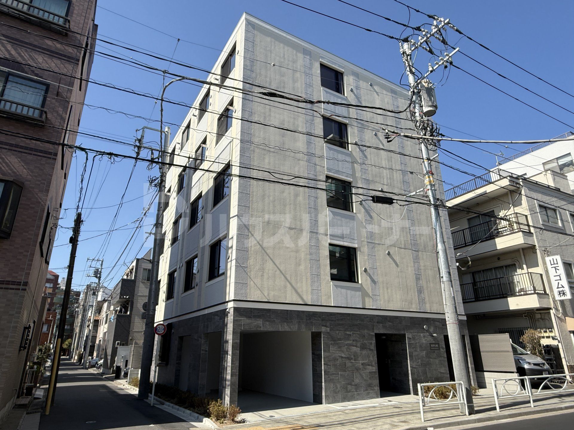 ADW Residence両国の外観