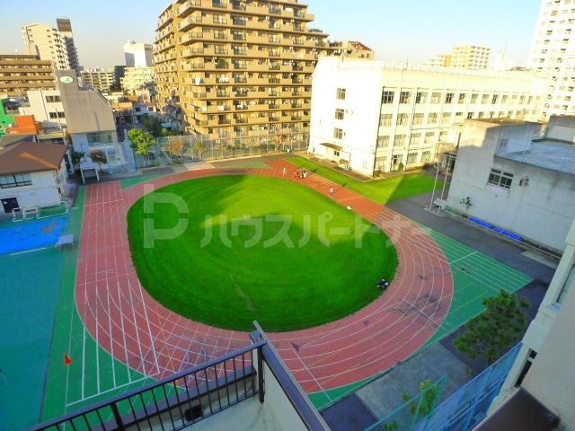 墨田区立柳島小学校 徒歩7分。 500m 墨田区立柳島小学校 徒歩7分。 500m