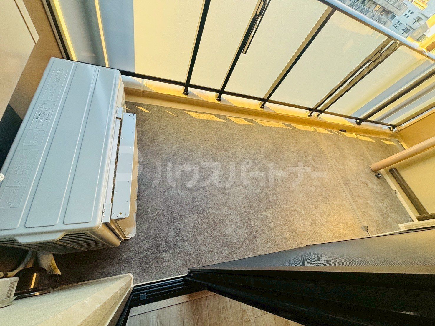 バルコニー バルコニー